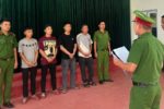 Khởi tố nhóm thanh niên đánh người vì nháy đèn pha xe máy