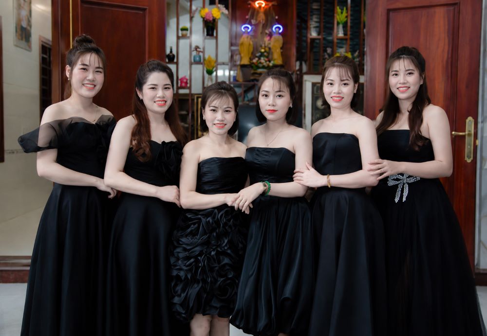 Bốn anh em ruột ở Nghệ An xây nhà chung, sân chung trên khu đất gần 1.000m2, tạo nên cuộc sống gắn kết của đại gia đình nhiều thế hệ.