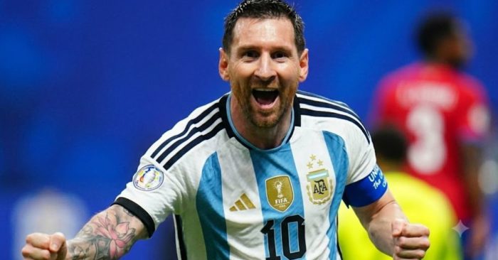 Khám phá những thông số bóng đá lạ lùng và ấn tượng về siêu sao Messi, minh chứng cho phong độ đỉnh cao bền bỉ như thời trai trẻ. Click xem ngay!