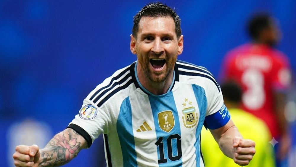Khám phá những thông số bóng đá lạ lùng và ấn tượng về siêu sao Messi, minh chứng cho phong độ đỉnh cao bền bỉ như thời trai trẻ. Click xem ngay!