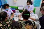Cô đơn tuổi già kích hoạt bệnh nền và đẩy người cao tuổi vào vòng xoáy suy sụp