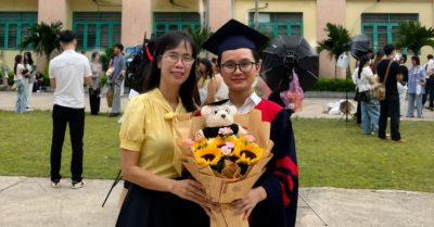 Nữ sinh từng sợ Hóa học tốt nghiệp xuất sắc nhờ thầy cô đồng hành