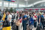 Metro số 2 bố trí 2 ga ngầm trong sân bay Tân Sơn Nhất, nhà thầu phải hạ cần cẩu trong 30 phút
