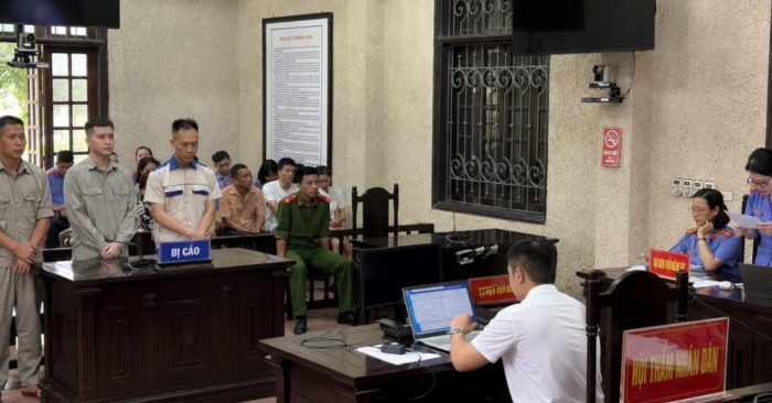 Nhóm đối tượng tổ chức sử dụng ma túy trong nhà nghỉ ở Hải Phòng lĩnh hơn 21 năm tù giam. Xem diễn biến và mức án của vụ án.