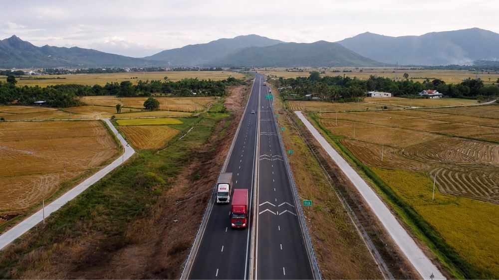 Thanh tra phát hiện nhiều vi phạm tại dự án cao tốc Bắc - Nam phía Đông, chỉ rõ tồn tại về đầu tư, hạ tầng và trạm dừng nghỉ.
