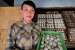 Vợ chồng nông dân Thanh Hóa biến đất khó thành trang trại triệu phú