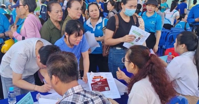 Nhu cầu tuyển dụng lớn tại các sàn việc làm TPHCM giúp lao động thất nghiệp dễ dàng kết nối và nhanh chóng tìm được công việc phù hợp với chuyên môn.