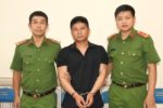 Công an Nghệ An vận động hai đối tượng truy nã ra đầu thú ngày 21/7