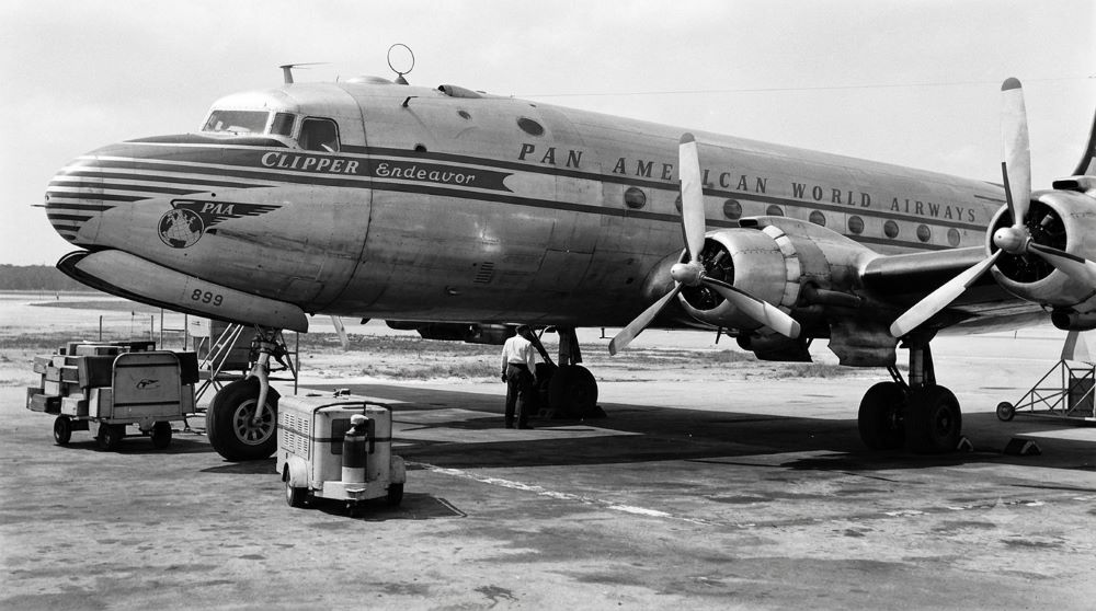 Xác máy bay Clipper Endeavor của hãng Pan Am vừa được tìm thấy dưới đáy Đại Tây Dương sau 74 năm mất tích, khép lại thảm kịch lịch sử năm 1952