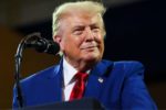 Trump tuyên bố cân nhắc tập kích Iran lớn hơn mọi chiến dịch trước