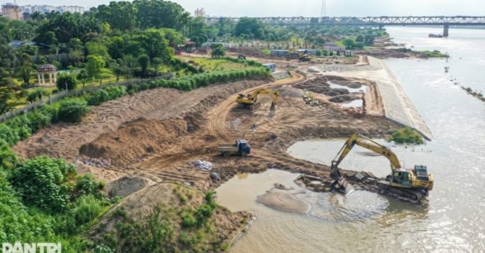 Hà Nội đề xuất nghiên cứu xây dựng 3 đập dâng trên sông Hồng, sông Đuống và sông Đà nhằm điều tiết dòng chảy, góp phần làm sống lại các dòng sông ô nhiễm.