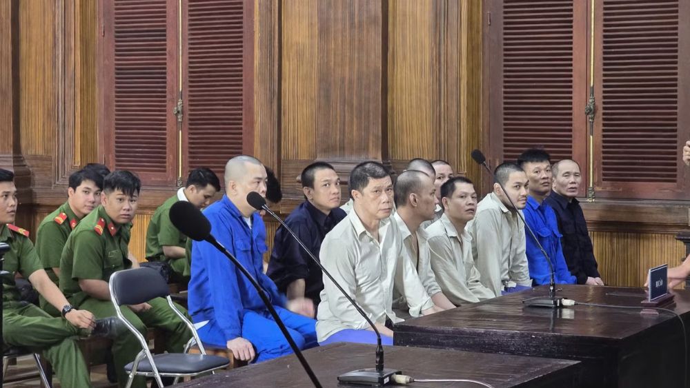 Một bị cáo trong vụ giết người tại quán ăn ở TPHCM được giảm án tử hình xuống tù chung thân. Lý do là gì?