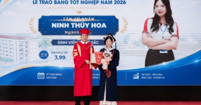 Thủ khoa Đại học Thái Nguyên từng nhổ lạc, cấy thuê để phụ mẹ nuôi em