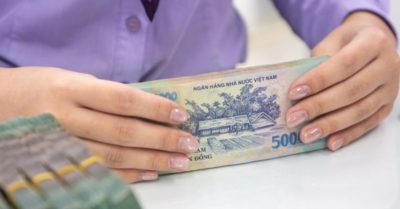 Kho bạc bơm 780.000 tỷ đồng, vì sao vẫn muốn nới trần?