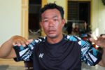 Bị sóng cuốn xa 7km, người đàn ông bơi 10 tiếng thoát chết