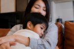 Con hỏi “Mẹ có bao nhiêu tiền”, câu trả lời khiến nhiều phụ huynh giật mình