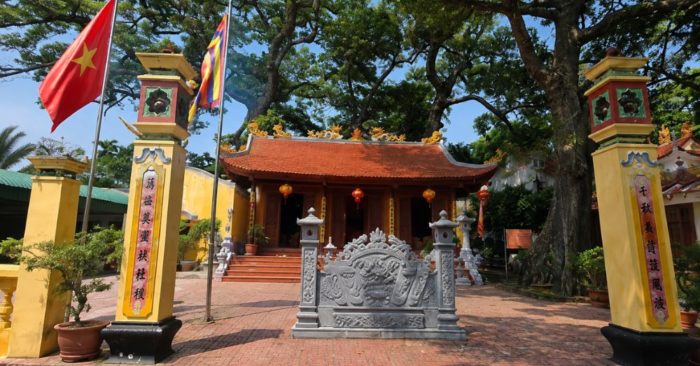Đền Vạn Chài ở Hải Phòng là nơi thờ Tứ vị Thánh Nương, gắn với tín ngưỡng của cư dân miền biển và những giá trị văn hóa truyền thống.