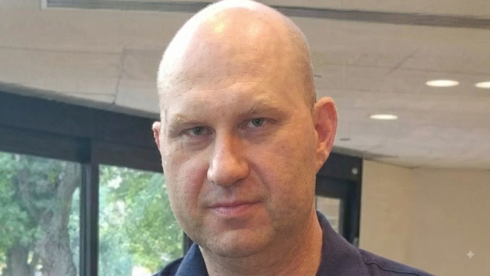 Cái chết bí ẩn của Ilya Beloozerov, người đàn ông gốc Nga bị đặc vụ FBI bắn chết, vẫn là dấu hỏi lớn với truyền thông Mỹ. Xem chi tiết vụ việc gây chấn động này.