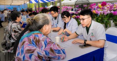 Người Việt sống thọ hơn nhưng mang theo nhiều bệnh nền