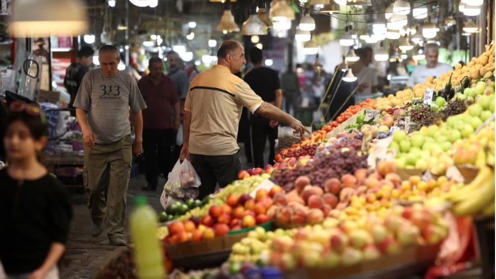 Mỹ châm ngòi cuộc tấn công kinh tế nhằm vào Iran, trong bối cảnh Tehran đối mặt sức ép lớn từ các biện pháp trừng phạt mới.