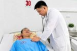 Thoát cửa tử sau cú điện giật, ngã từ độ cao 3m