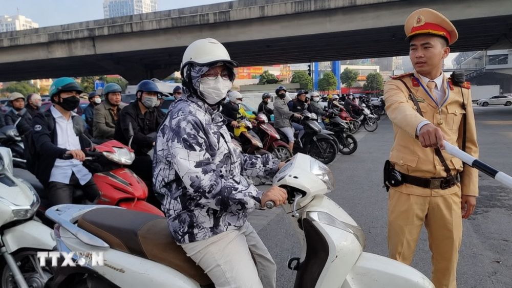 Hải Phòng tăng cường tuần tra, kiểm soát và xử lý nghiêm vi phạm giao thông trong những ngày nghỉ lễ, góp phần bảo đảm an toàn cho người dân.