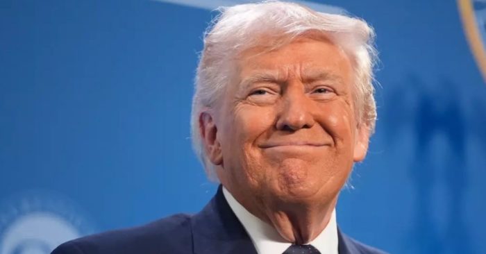 Tổng thống Mỹ Donald Trump gửi lời chúc mừng Việt Nam nhân dịp Quốc khánh 2/9, khẳng định coi trọng mối quan hệ hợp tác đối tác chiến lược giữa hai nước.