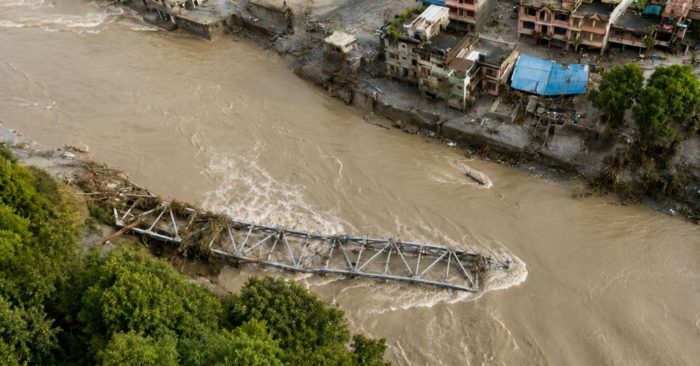 Lũ quét từ các sự cố sông băng ngày càng khó dự báo, đặt cư dân vùng hạ lưu trước nguy cơ thảm họa bất ngờ.