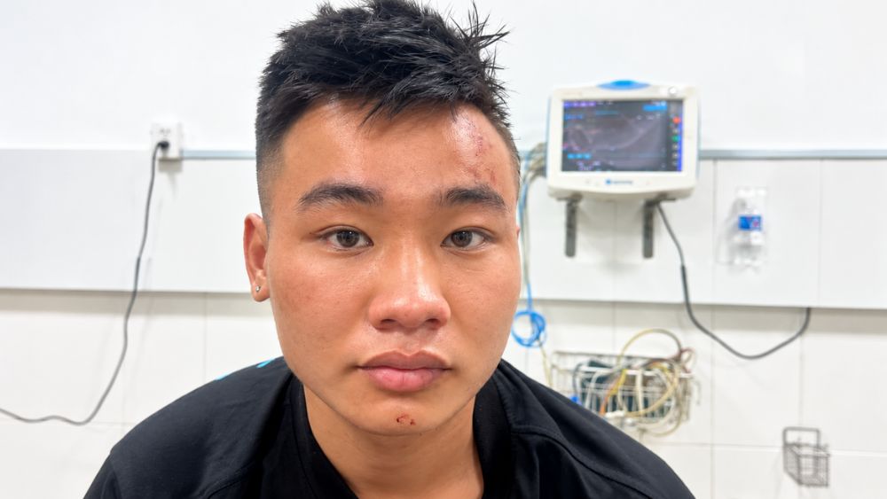 Nguyễn Đức Anh, 21 tuổi, bị tạm giữ sau vụ thảm án ở Đồng Nai khiến 3 người trong một gia đình tử vong, một người bị thương nặng.