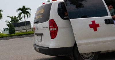 Người nhà bệnh nhân thành mục tiêu của xe cấp cứu “chui”