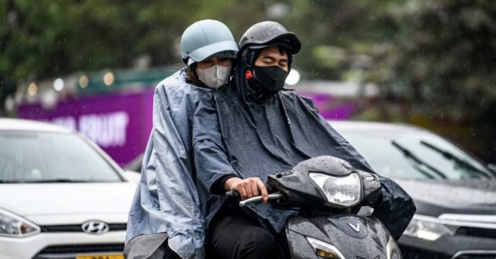 Đợt không khí lạnh đầu tiên trong năm tràn về ngày 9-9 gây mưa dông, hạ nhiệt tại Bắc Bộ và Trung Bộ. Cập nhật ngay diễn biến thời tiết