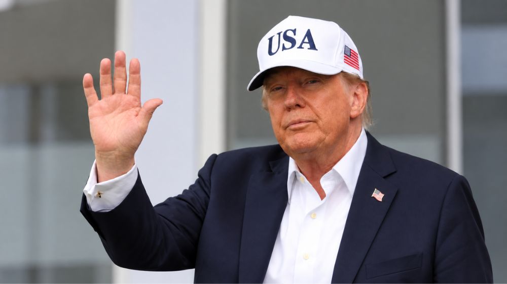 Tổng thống Trump nói Mỹ có thể ở lại Iran và giữ dầu, tương tự cách Mỹ kiểm soát nguồn dầu tại Venezuela.