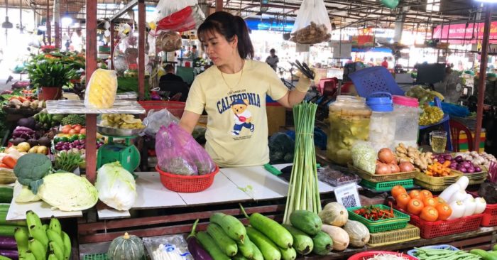 Giá nông sản hôm nay 22/9: nhiều loại rau củ tại TPHCM tăng mạnh do mưa nhiều, nguồn cung giảm. Xem chi tiết giá mới nhất.
