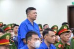 Túi quà và lời khai của những người liên quan