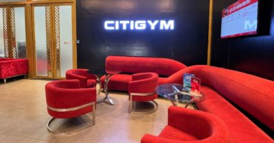 Phòng gym đóng cửa, phía sau là những khoản nợ thuế tiền tỷ
