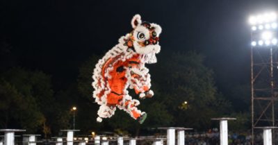 Tiếng trống đưa những người trẻ về với mùa trăng