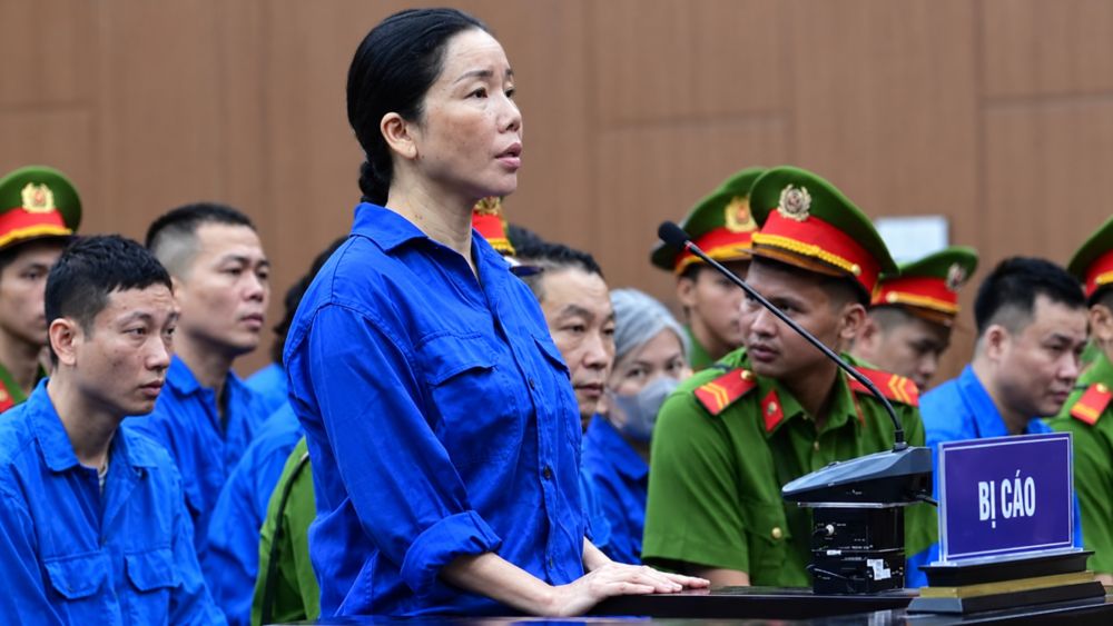 Bị cáo Nguyễn Thị Mai Anh hầu tòa trong vụ án liên quan đường dây “chạy” kết luận giám định tại Viện Pháp y tâm thần Trung ương.