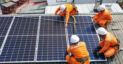 Điện mặt trời mái nhà: Vì sao ít hộ đăng ký bán điện dư?