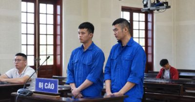 Những chuyến xe đưa 10 người vào hành trình trái phép
